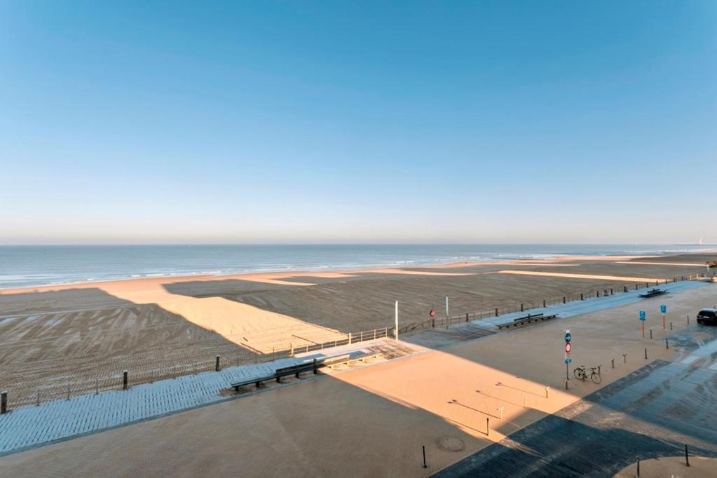 Montezuma Luxe Studio Met Frontaal Zeezicht Zonder Aparte Slaapkamer Apartment Ostend Exterior photo
